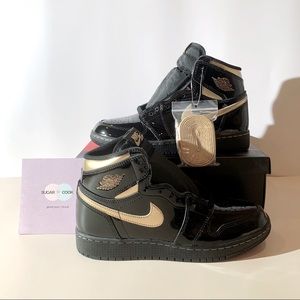 Jordan 1 High Black Metallic GS Size 5Y 6Y 7Y